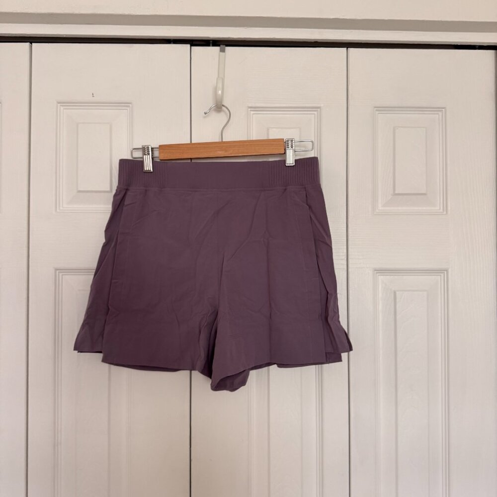 Lululemon Stretch Woven Relaxed-Fit High-Rise Short 4" - Purple Ash - Size M - Picture 6 of 8